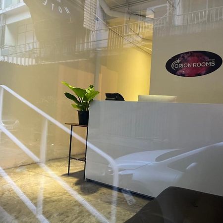 Cozy Rooms Asoke Бангкок Экстерьер фото