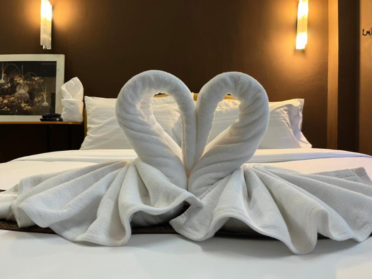 Cozy Rooms Asoke Бангкок Экстерьер фото