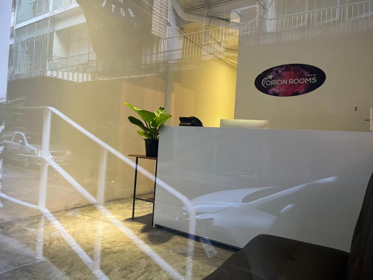 Cozy Rooms Asoke Бангкок Экстерьер фото