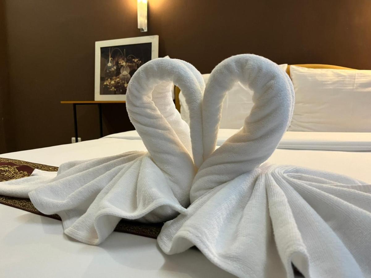 Cozy Rooms Asoke Бангкок Экстерьер фото