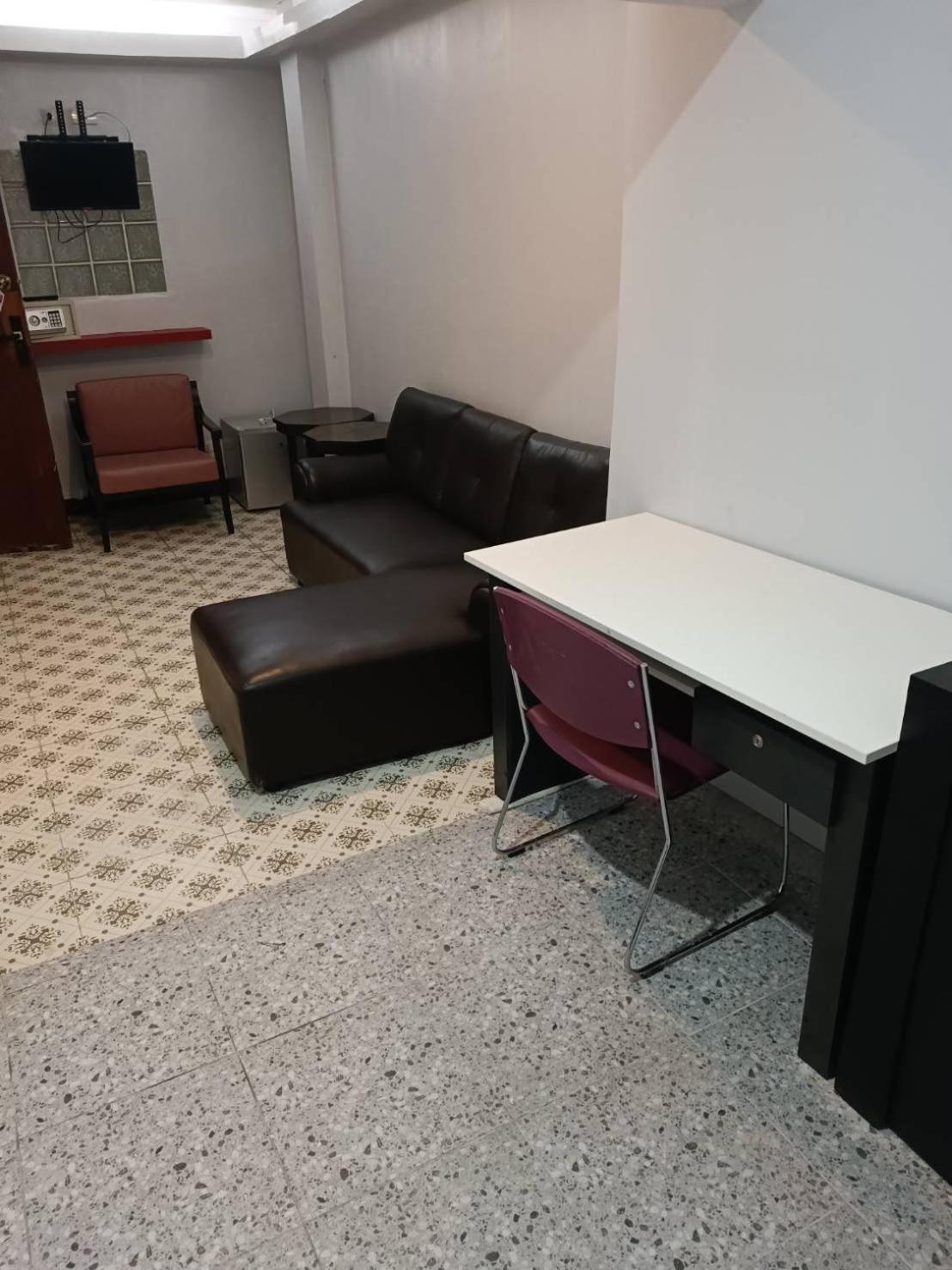 Cozy Rooms Asoke Бангкок Экстерьер фото